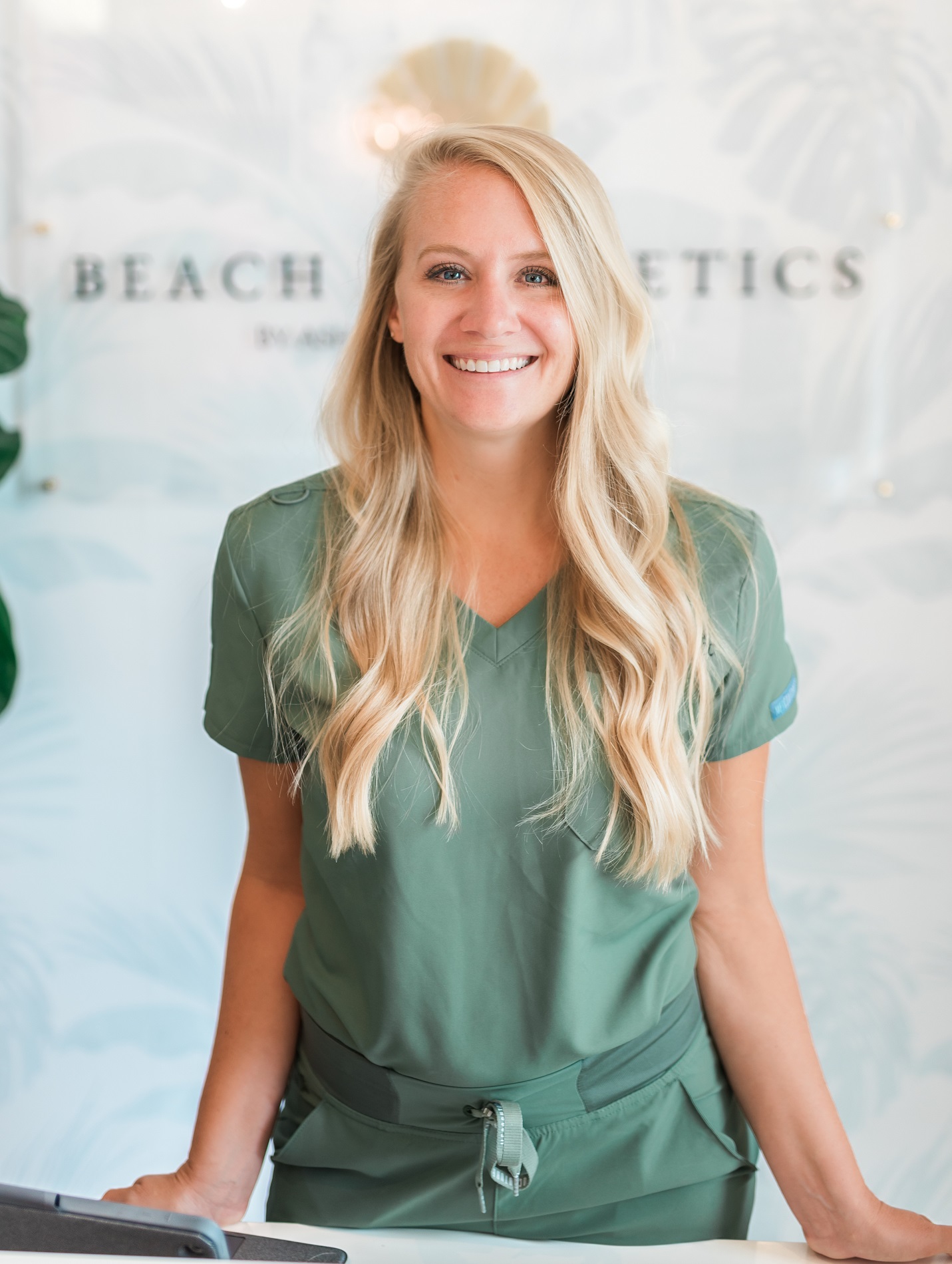 SIARA DENICOLA | PATIENT CARE COORDINATOR